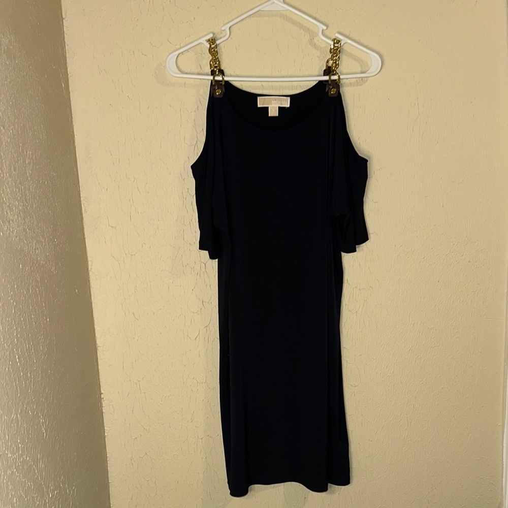 Elegant Black Cold Shoulder Dress
